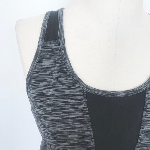 Lou & Grey activewear racerback top size large - Picture 6 of 7